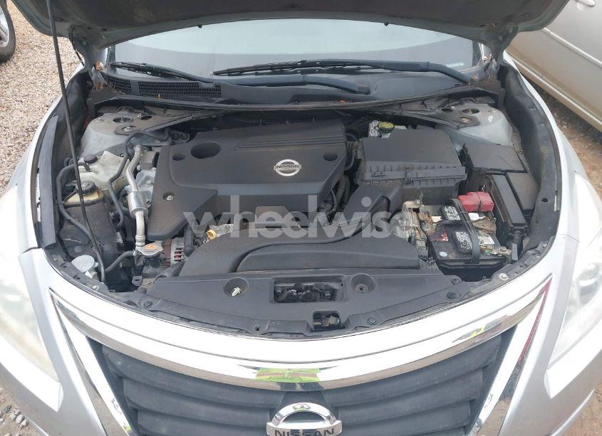 Photo 10 of 2013 Nissan Altima 2.5 SV (VIN 1N4AL3AP3DN537503)