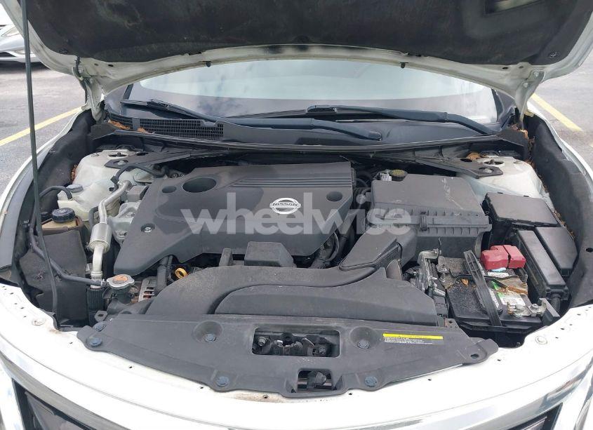 Photo 10 of 2013 Nissan Altima 2.5 S (VIN 1N4AL3AP3DN555483)