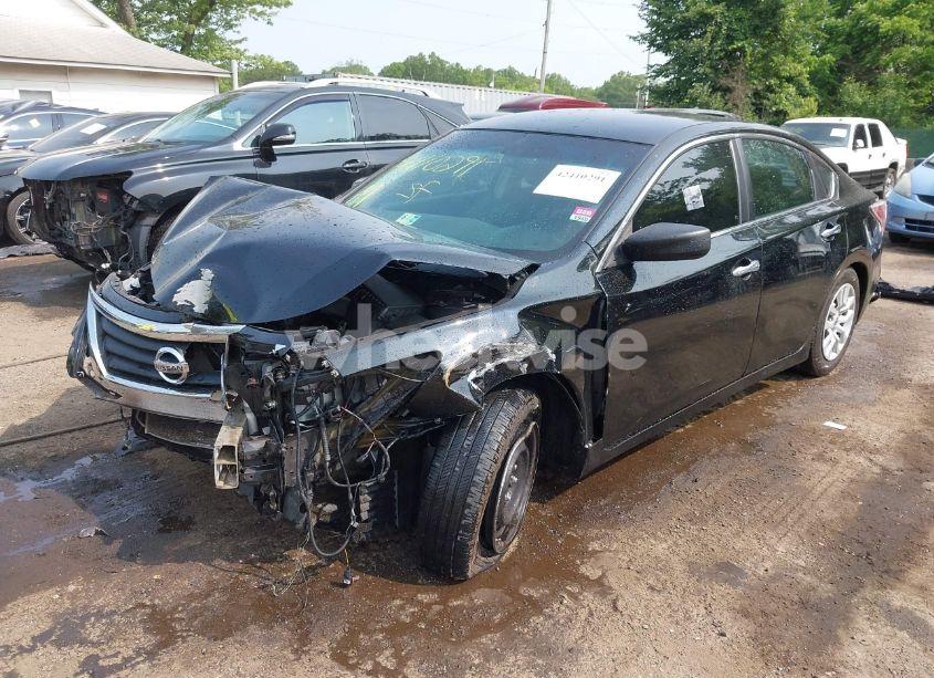 Photo 2 of 2013 Nissan Altima 2.5 S (VIN 1N4AL3AP3DN575426)