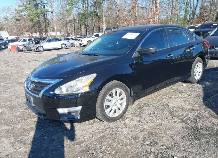 Photo 2 of 2013 Nissan Altima 2.5 S (VIN 1N4AL3AP3DN578794)