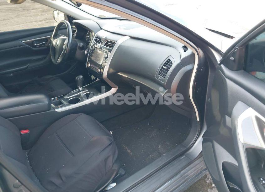 Photo 5 of 2013 Nissan Altima 2.5 SL (VIN 1N4AL3AP3DN588161)