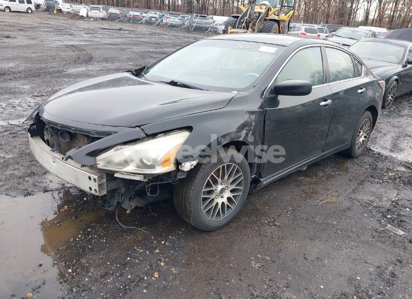 Photo 2 of 2014 Nissan Altima 2.5 S (VIN 1N4AL3AP3EC101098)