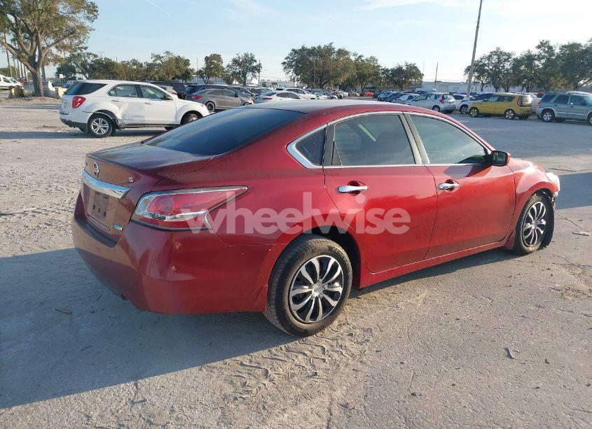 Photo 4 of 2014 Nissan Altima 2.5 S (VIN 1N4AL3AP3EC113607)