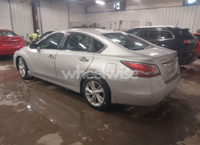 Photo 3 of 2014 Nissan Altima 2.5 SV (VIN 1N4AL3AP3EC133906)