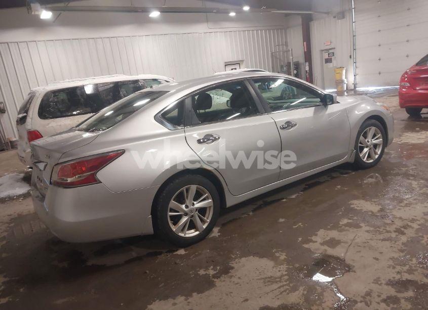 Photo 4 of 2014 Nissan Altima 2.5 SV (VIN 1N4AL3AP3EC133906)