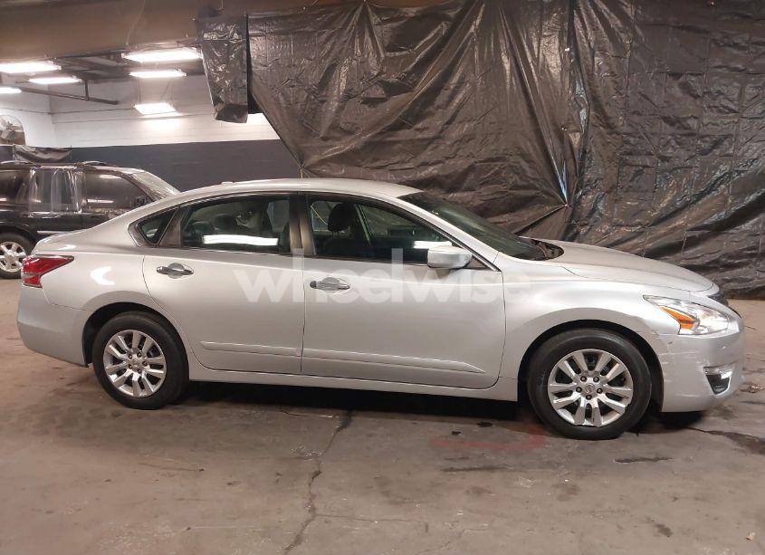 Photo 13 of 2014 Nissan Altima 2.5 S (VIN 1N4AL3AP3EC174827)