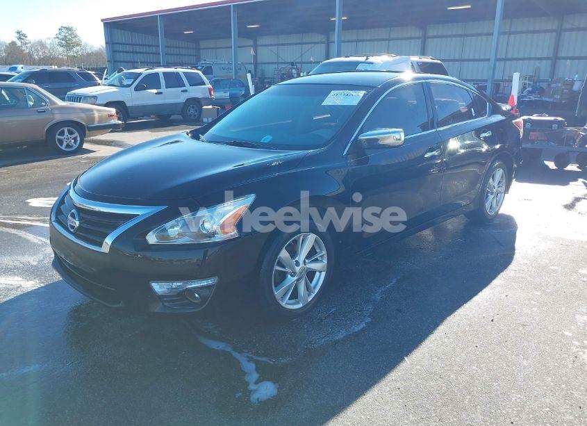 Photo 2 of 2014 Nissan Altima 2.5 SV (VIN 1N4AL3AP3EC179669)