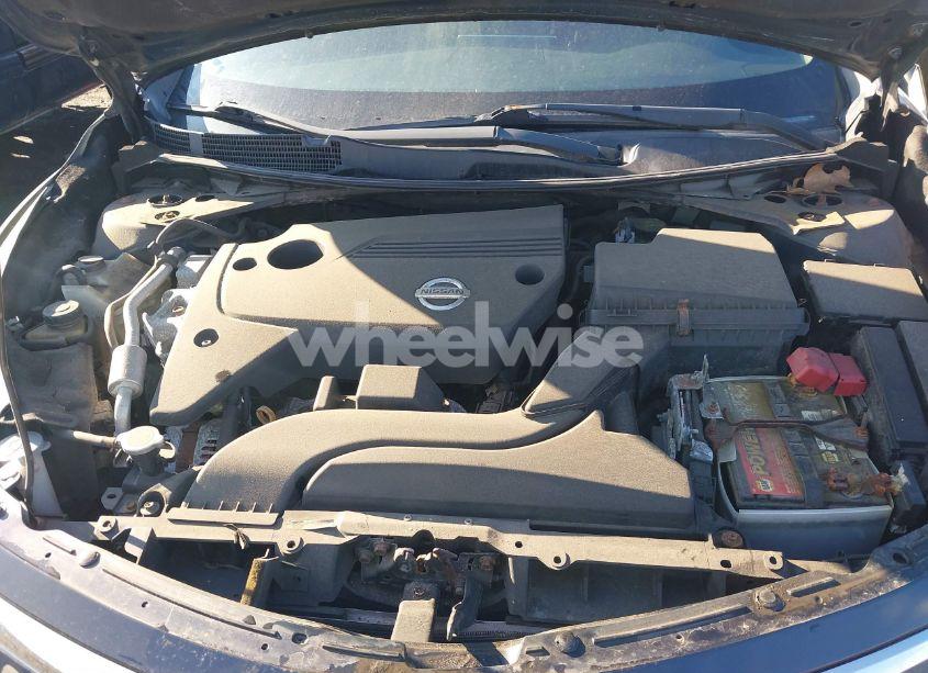 Photo 10 of 2014 Nissan Altima 2.5 S (VIN 1N4AL3AP3EC279674)