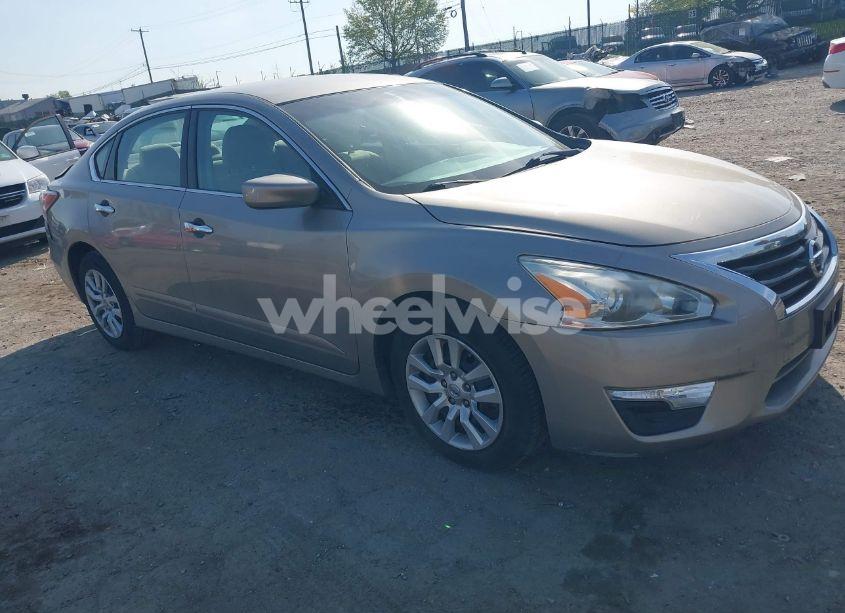 2014 Nissan Altima 2.5 S (VIN 1N4AL3AP3EC281442) main photo