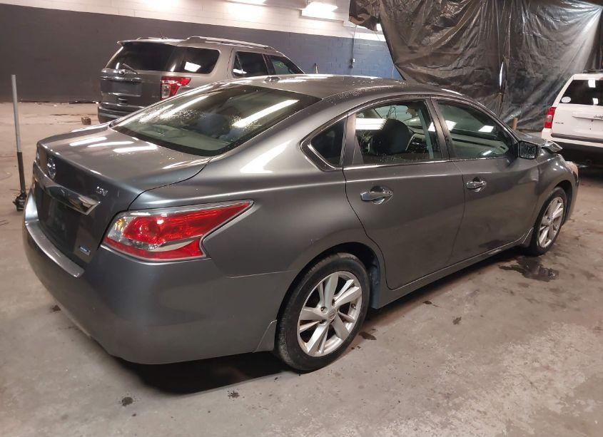Photo 4 of 2014 Nissan Altima 2.5 SV (VIN 1N4AL3AP3EC290285)