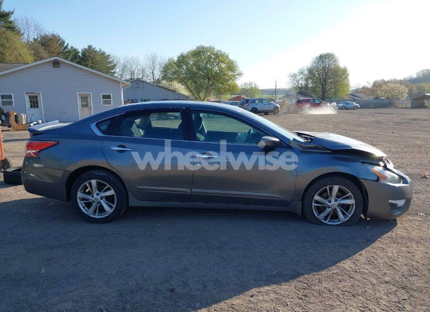 Photo 14 of 2014 Nissan Altima 2.5 SV (VIN 1N4AL3AP3EC321681)