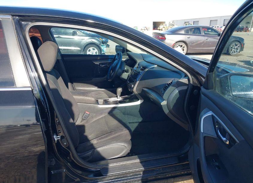 Photo 5 of 2014 Nissan Altima 2.5 S (VIN 1N4AL3AP3EC400168)