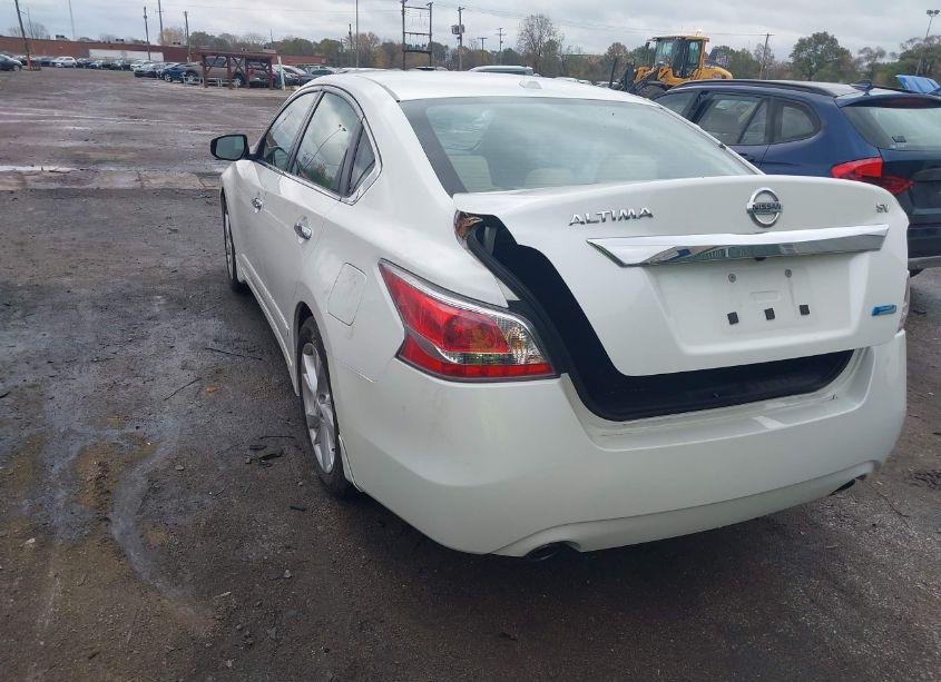 Photo 3 of 2014 Nissan Altima 2.5 SV (VIN 1N4AL3AP3EC411395)