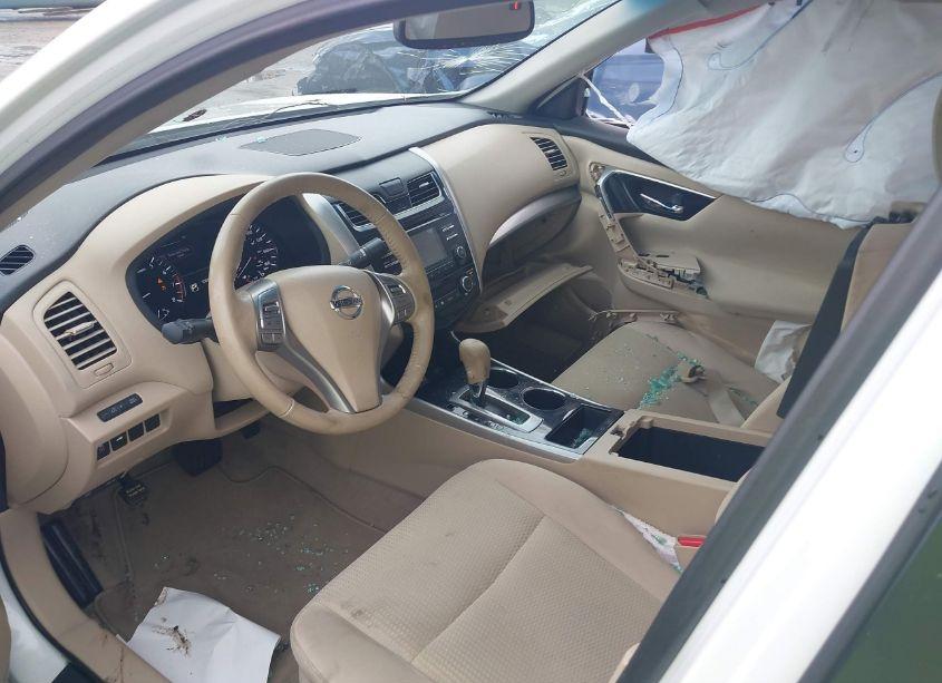 Photo 5 of 2014 Nissan Altima 2.5 SV (VIN 1N4AL3AP3EC411395)