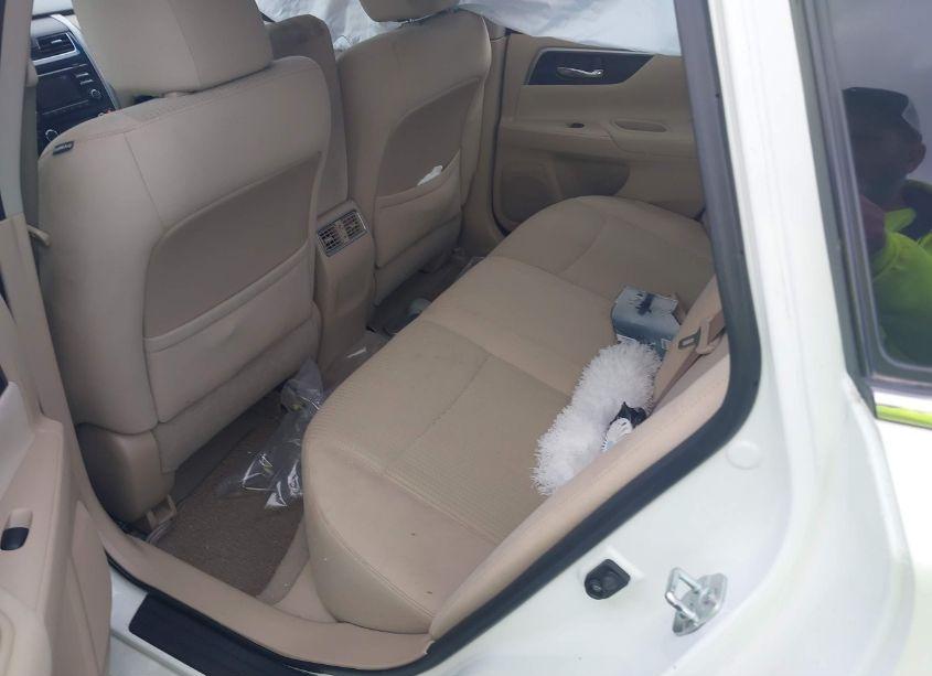 Photo 8 of 2014 Nissan Altima 2.5 SV (VIN 1N4AL3AP3EC411395)