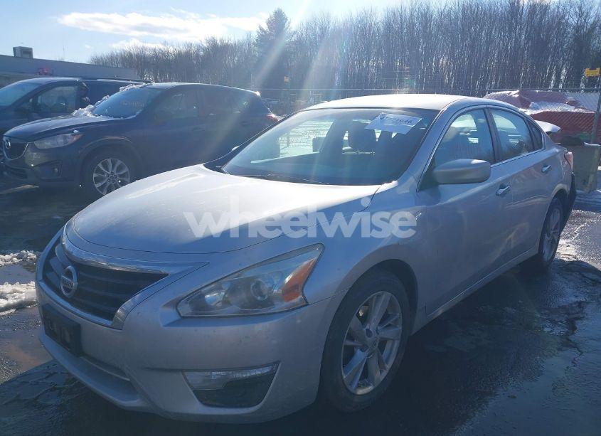 Photo 2 of 2014 Nissan Altima 2.5 SV (VIN 1N4AL3AP3EC420906)