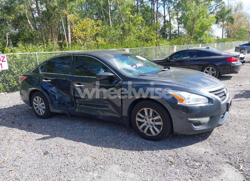 Photo 13 of 2014 Nissan Altima 2.5 S (VIN 1N4AL3AP3EC423417)