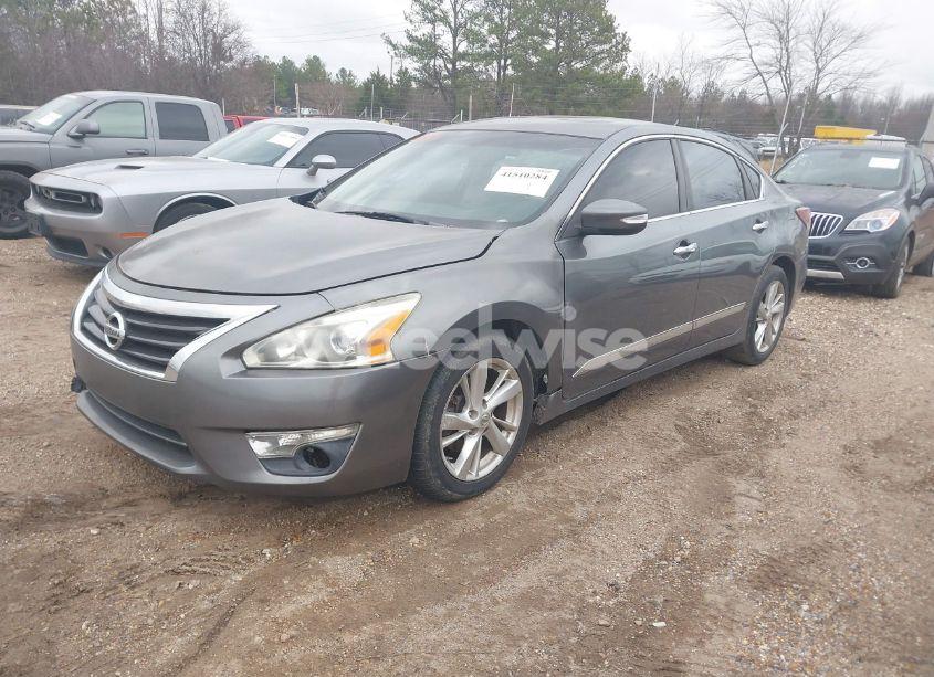 Photo 2 of 2014 Nissan Altima 2.5 SL (VIN 1N4AL3AP3EC429850)