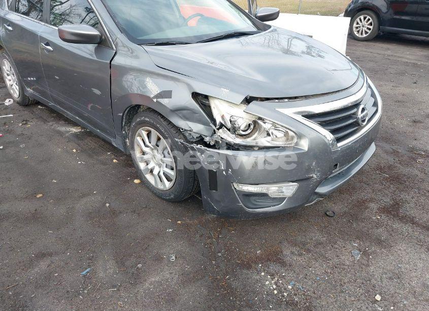 Photo 6 of 2014 Nissan Altima 2.5 S (VIN 1N4AL3AP3EN210584)