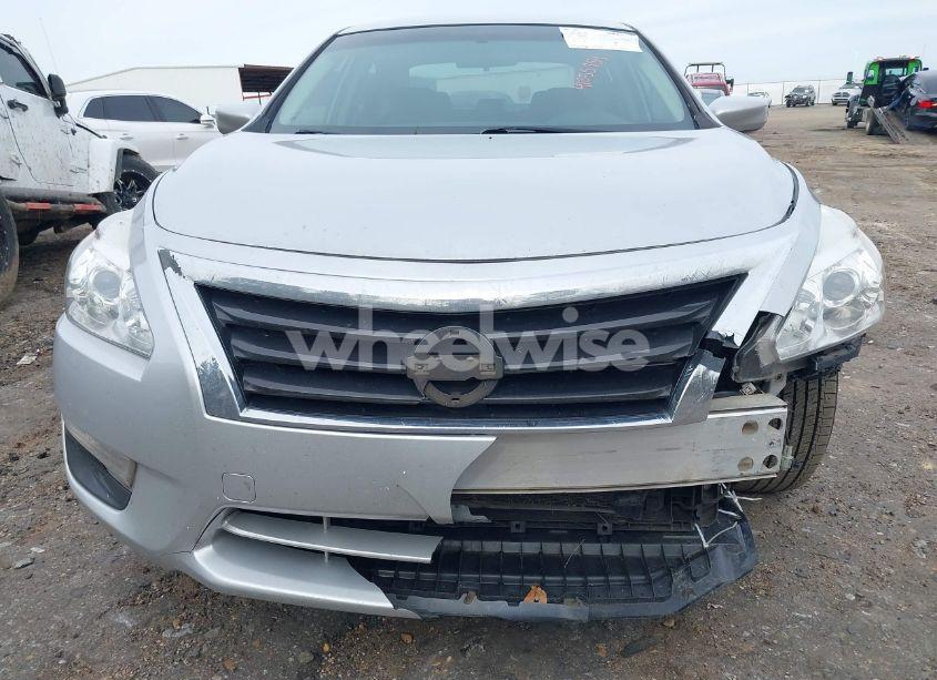 Photo 6 of 2014 Nissan Altima 2.5 S (VIN 1N4AL3AP3EN213050)