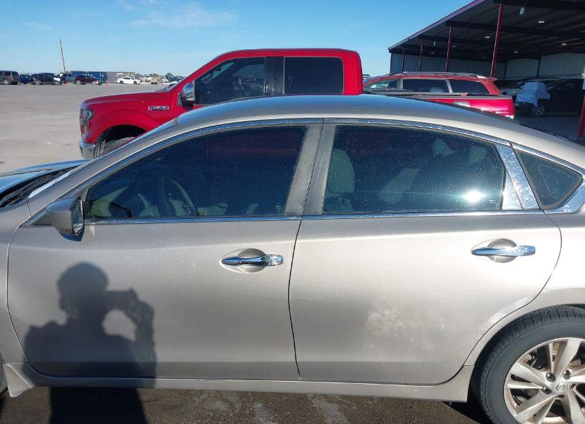 Photo 15 of 2014 Nissan Altima 2.5 SV (VIN 1N4AL3AP3EN235758)