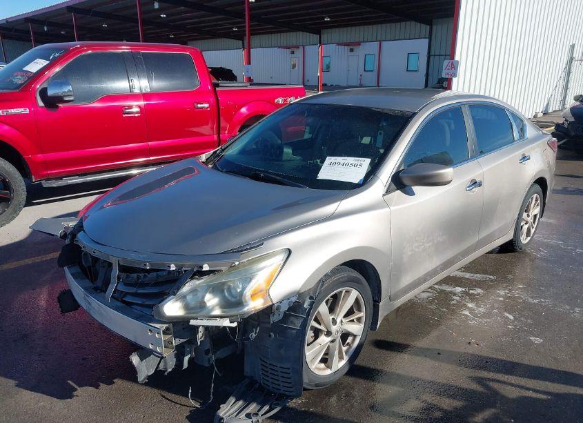 Photo 2 of 2014 Nissan Altima 2.5 SV (VIN 1N4AL3AP3EN235758)