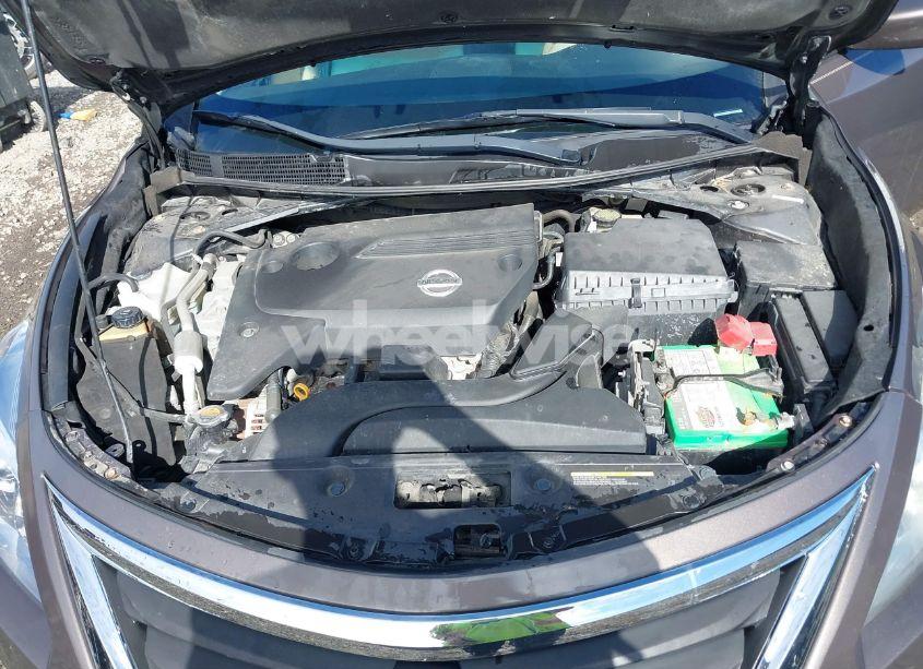 Photo 10 of 2014 Nissan Altima 2.5 S (VIN 1N4AL3AP3EN261826)