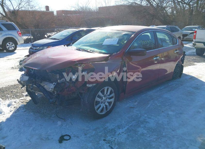 Photo 2 of 2014 Nissan Altima 2.5 S (VIN 1N4AL3AP3EN335116)