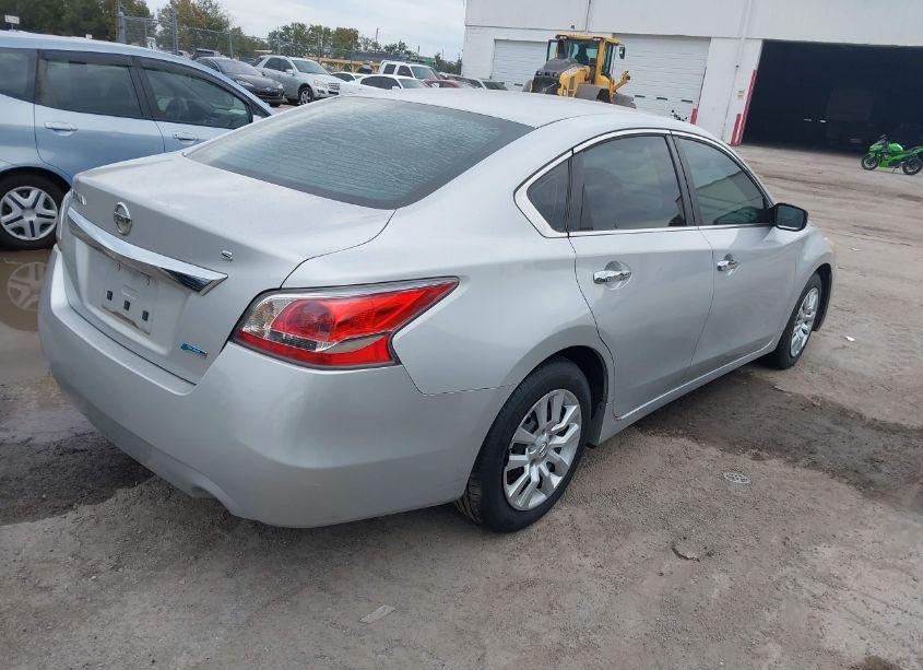 Photo 4 of 2014 Nissan Altima 2.5/2.5 S/2.5 SL/2.5 SV (VIN 1N4AL3AP3EN351428)