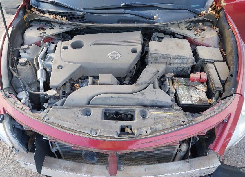 Photo 10 of 2014 Nissan Altima 2.5/2.5 S/2.5 SL/2.5 SV (VIN 1N4AL3AP3EN379262)