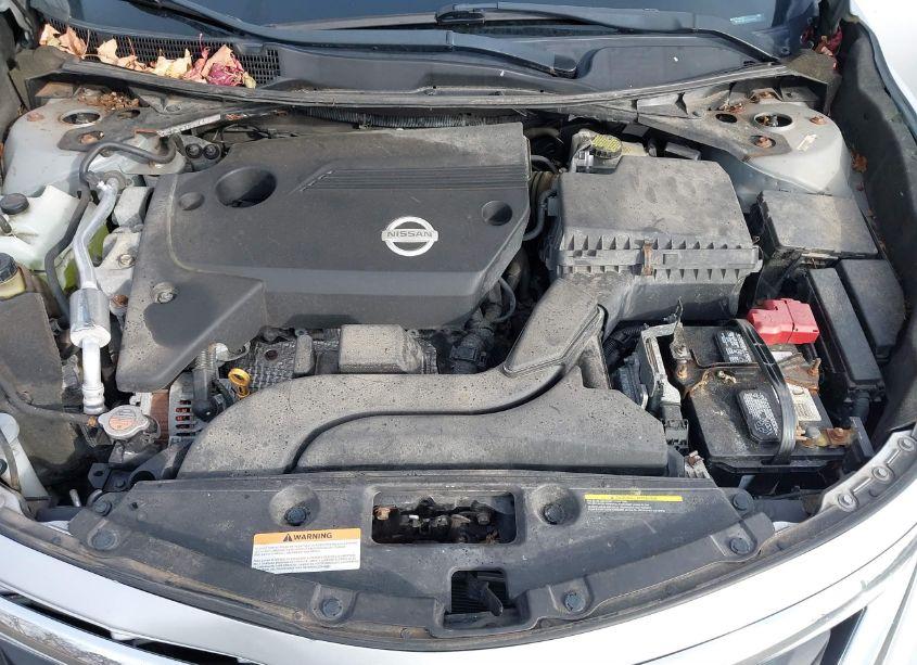 Photo 10 of 2014 Nissan Altima 2.5/2.5 S/2.5 SL/2.5 SV (VIN 1N4AL3AP3EN381450)