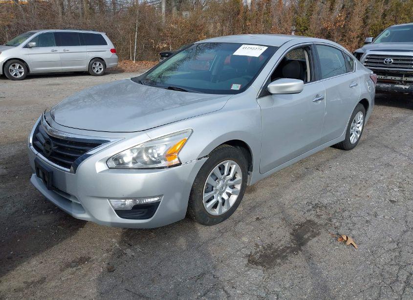 Photo 2 of 2014 Nissan Altima 2.5/2.5 S/2.5 SL/2.5 SV (VIN 1N4AL3AP3EN381450)