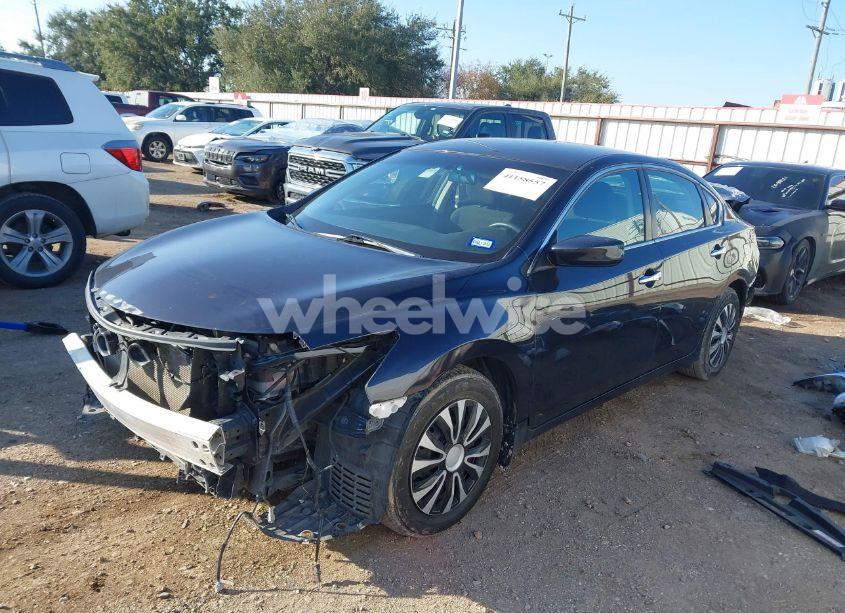 Photo 2 of 2014 Nissan Altima 2.5 S (VIN 1N4AL3AP3EN381531)