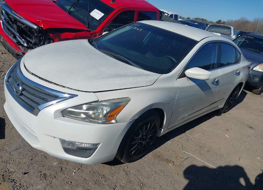 Photo 2 of 2014 Nissan Altima 2.5/2.5 S/2.5 SL/2.5 SV (VIN 1N4AL3AP3EN381884)