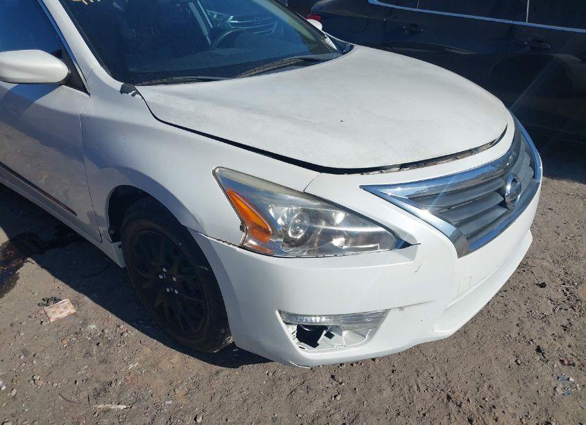 Photo 6 of 2014 Nissan Altima 2.5/2.5 S/2.5 SL/2.5 SV (VIN 1N4AL3AP3EN381884)