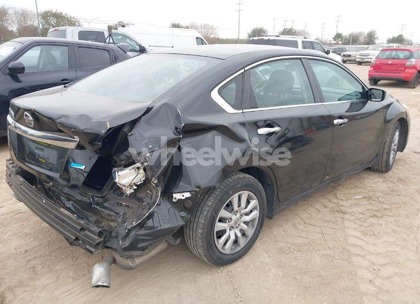 Photo 4 of 2014 Nissan Altima 2.5 S (VIN 1N4AL3AP3EN384428)