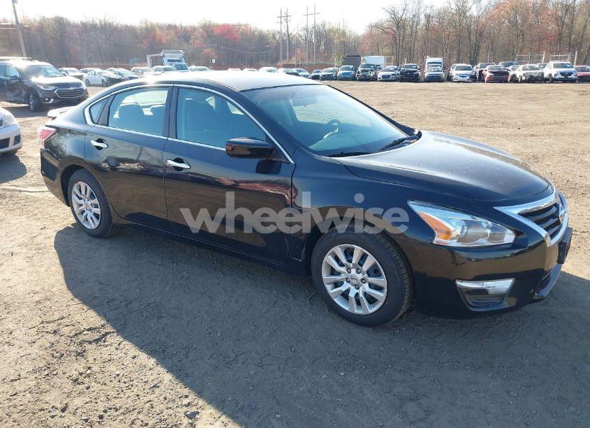 2014 Nissan Altima 2.5 S (VIN 1N4AL3AP3EN388270) main photo