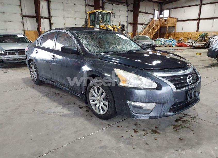 2015 Nissan Altima 2.5 S (VIN 1N4AL3AP3FC105279) main photo
