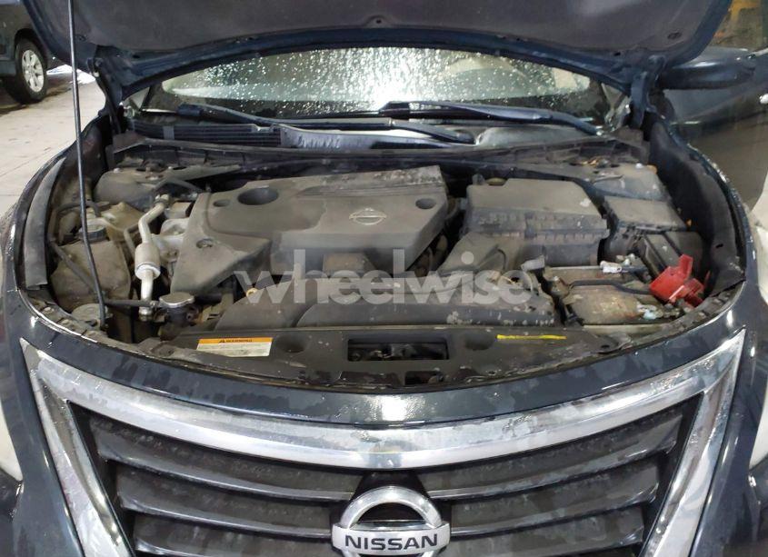 Photo 10 of 2015 Nissan Altima 2.5 S (VIN 1N4AL3AP3FC105279)