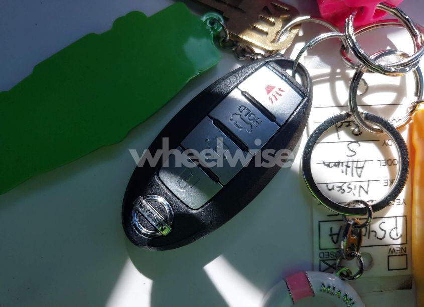 Photo 11 of 2015 Nissan Altima 2.5 S (VIN 1N4AL3AP3FC105413)