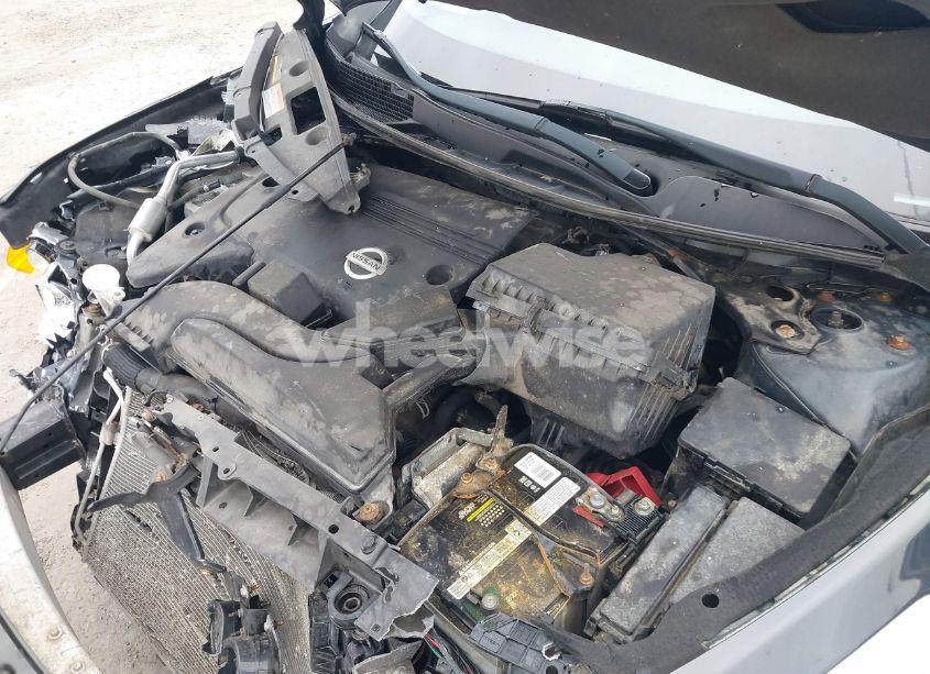 Photo 10 of 2015 Nissan Altima 2.5 SV (VIN 1N4AL3AP3FC115889)