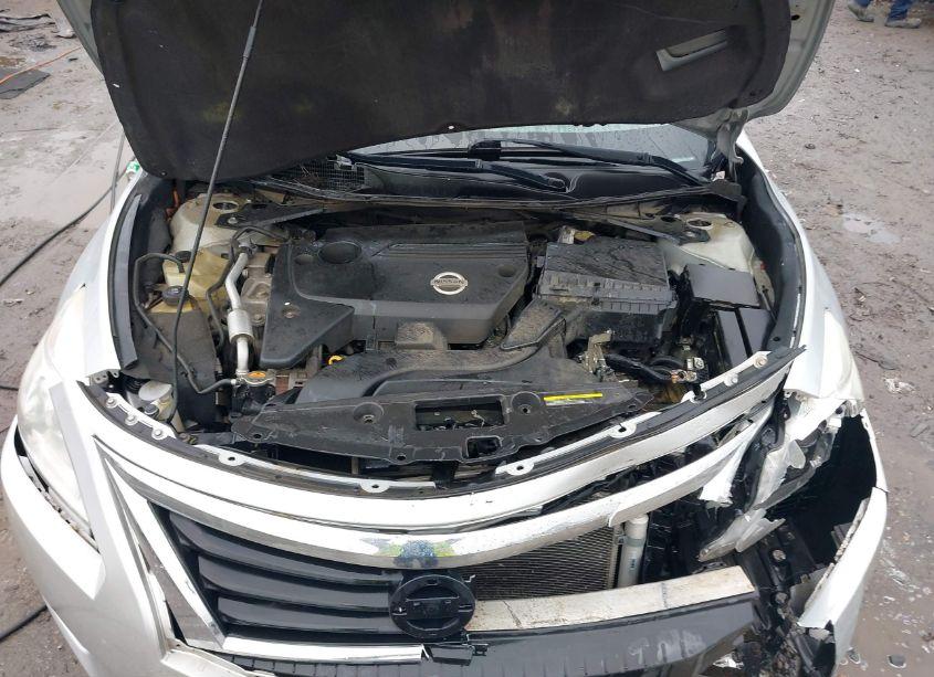 Photo 10 of 2015 Nissan Altima 2.5 SV (VIN 1N4AL3AP3FC132319)