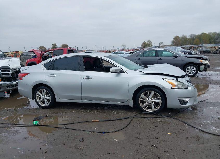 Photo 13 of 2015 Nissan Altima 2.5 SV (VIN 1N4AL3AP3FC132319)