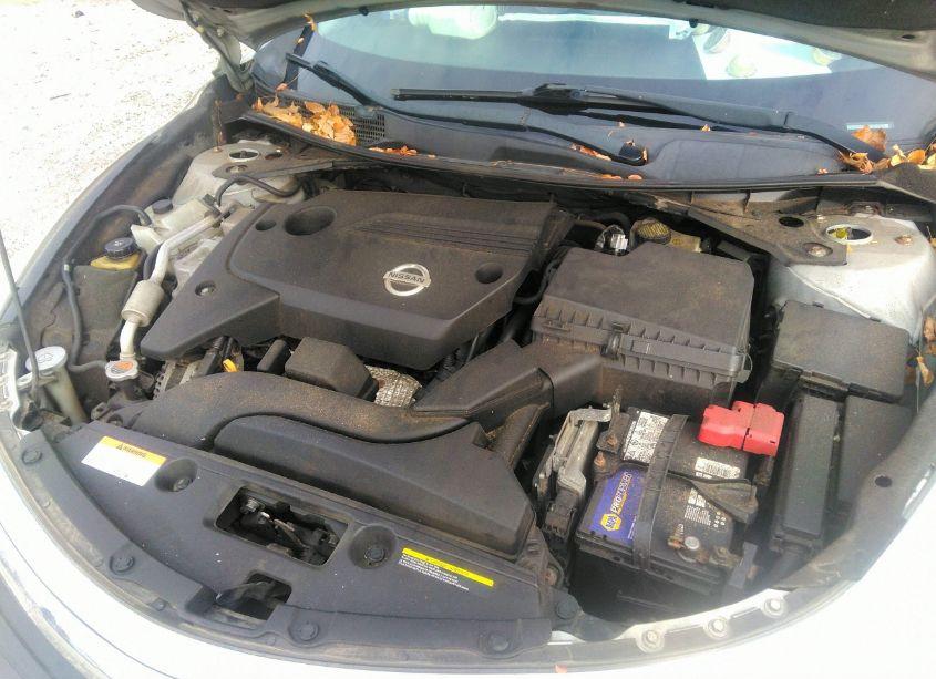 Photo 10 of 2015 Nissan Altima 2.5 SL (VIN 1N4AL3AP3FC135401)