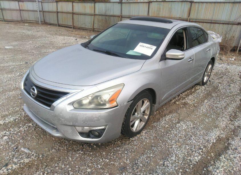 Photo 2 of 2015 Nissan Altima 2.5 SL (VIN 1N4AL3AP3FC135401)