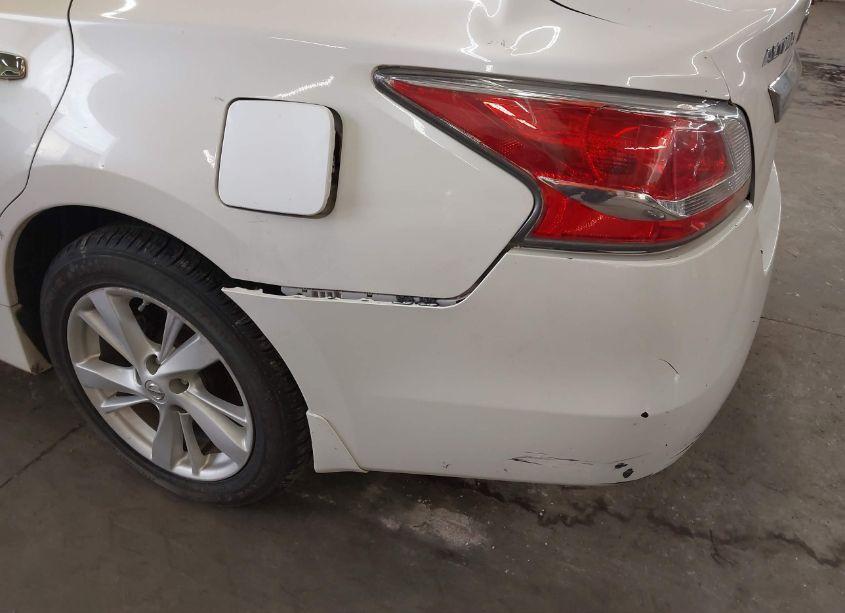 Photo 6 of 2015 Nissan Altima 2.5 SV (VIN 1N4AL3AP3FC137777)