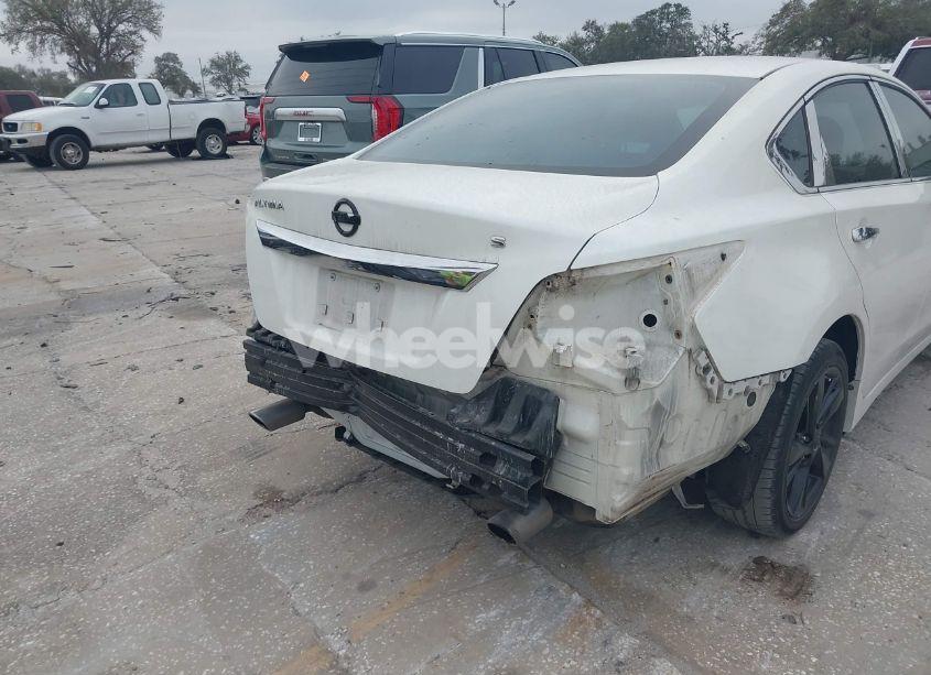 Photo 13 of 2015 Nissan Altima 2.5 S (VIN 1N4AL3AP3FC141957)