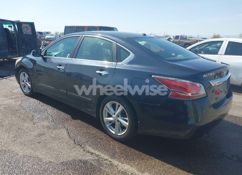 Photo 3 of 2015 Nissan Altima 2.5 SL (VIN 1N4AL3AP3FC166468)