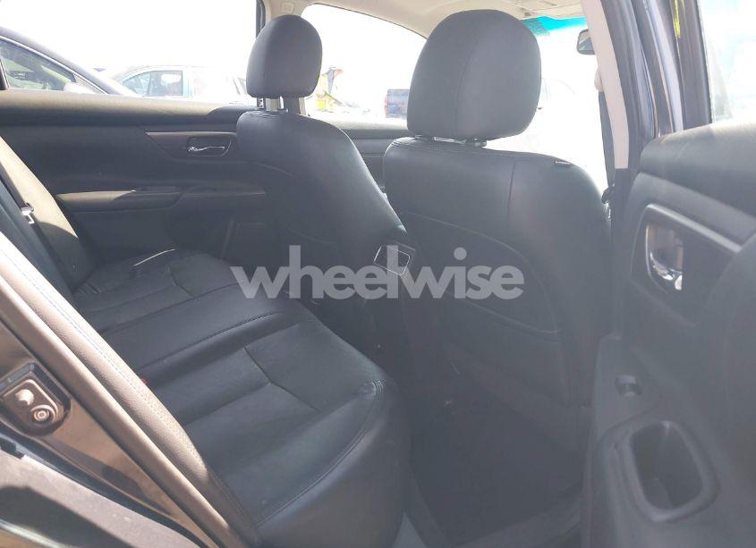 Photo 8 of 2015 Nissan Altima 2.5 SL (VIN 1N4AL3AP3FC166468)