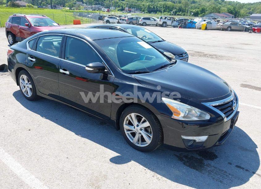 2015 Nissan Altima 2.5 SV (VIN 1N4AL3AP3FC169385) main photo